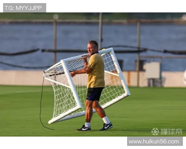 欧洲足球明星聚会打麻将展现球场外的另一面风采与乐趣 欧洲足球明星聚会打麻将展现球场外的另一面风采与乐趣