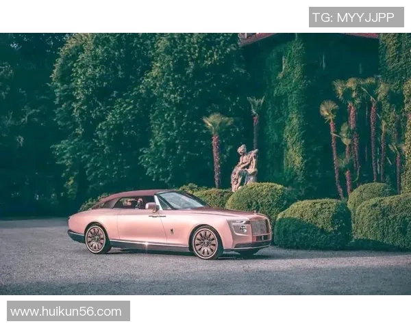 足球明星与劳斯莱斯的奢华之旅揭秘谁是这场豪车的主人