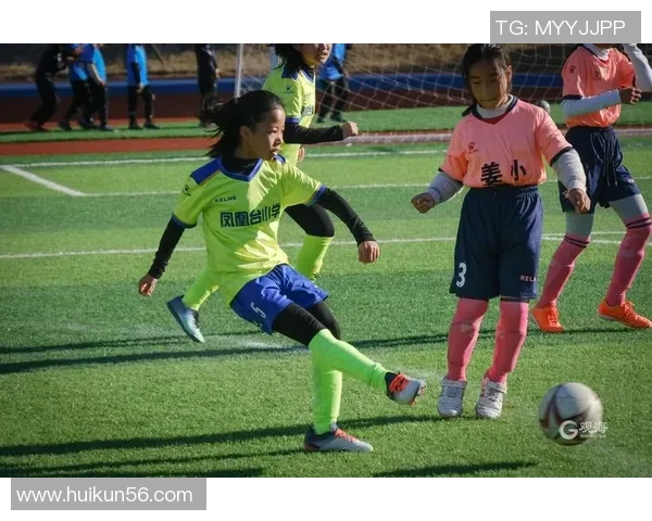 足球明星精彩瞬间集锦动作剪辑视频带你领略绿茵场上的绝技与魅力